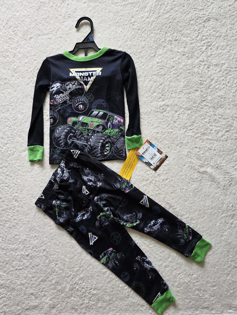 New Monster Jam Boys Long Sleeve Tee and Pants Pajama Set, 2-Piece, size 4t
